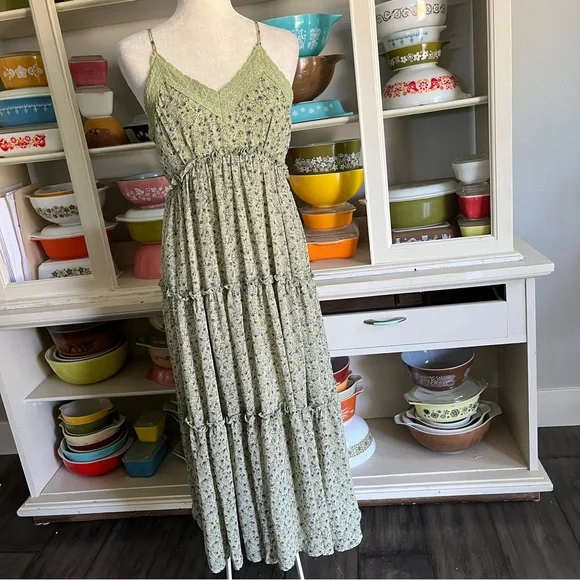 green emerald velvet dress Lucky Dress